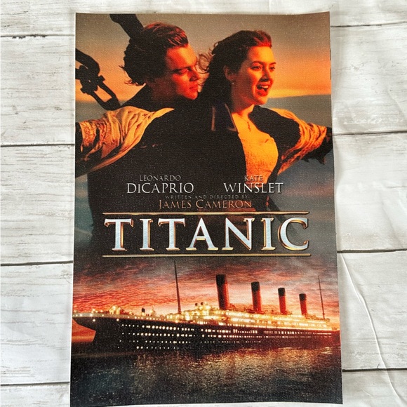 🆕 Titanic Unframed Movie Print - Picture 2 of 4